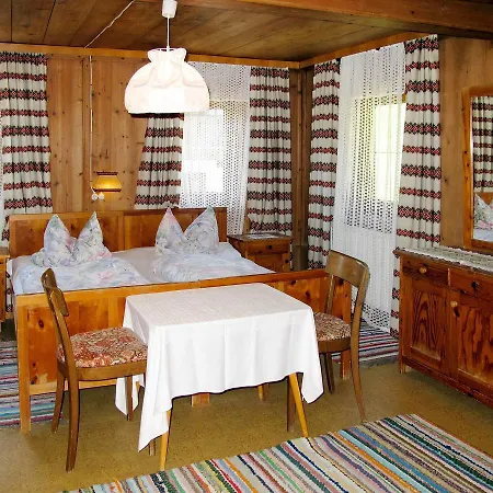 Bauernhaus Schusterhausl 773w
